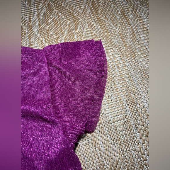 Joie Women Bright Purple Smocked Short Sleeve Top,V Neck,Ruffle Sleeve,SZ L,NWT - Picture 3 of 9